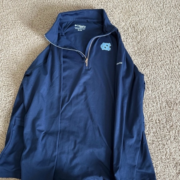 Columbia Tops - Columbia Golf Navy Blue Pullover